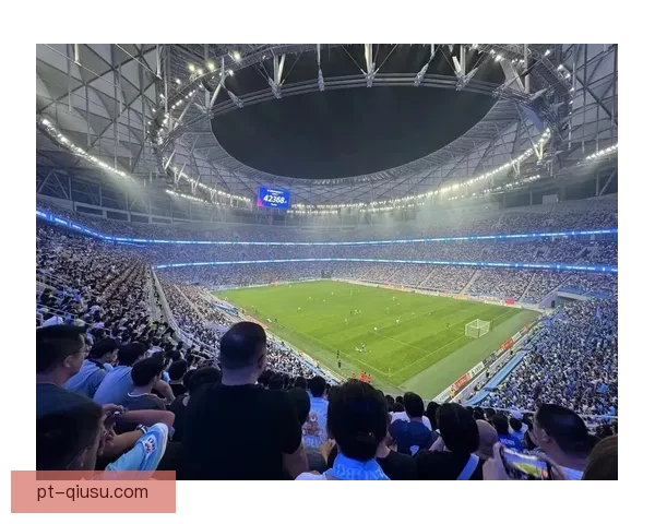 聚焦足球球场现场视频直播呈现热血对决与震撼瞬间全景沉浸式观赛体验